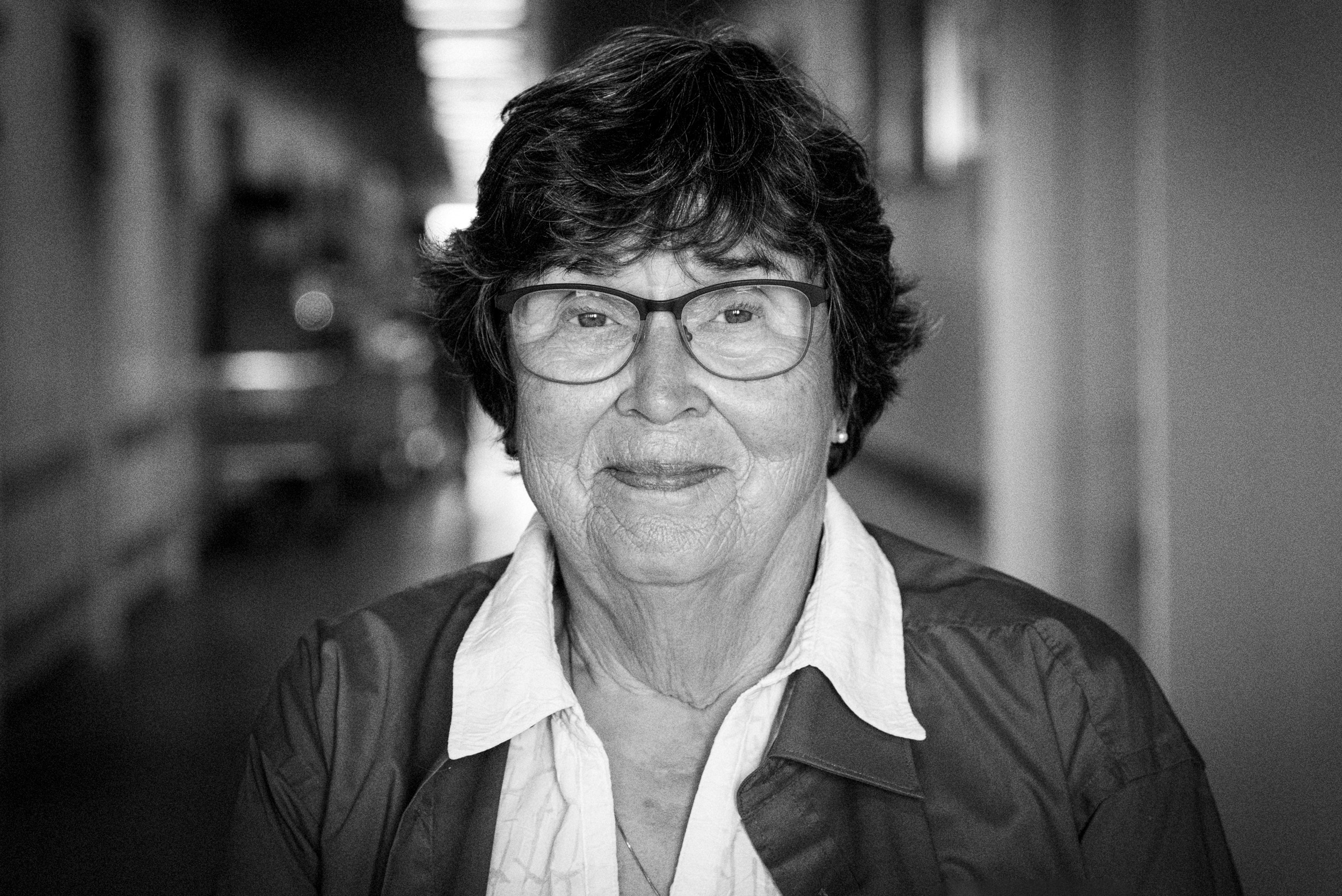 Karin Kaad er 76 år og fra Mintebjerg. Hun er tidligere sygeplejerske og patientstøtte på Sygehus Sønderjylland.