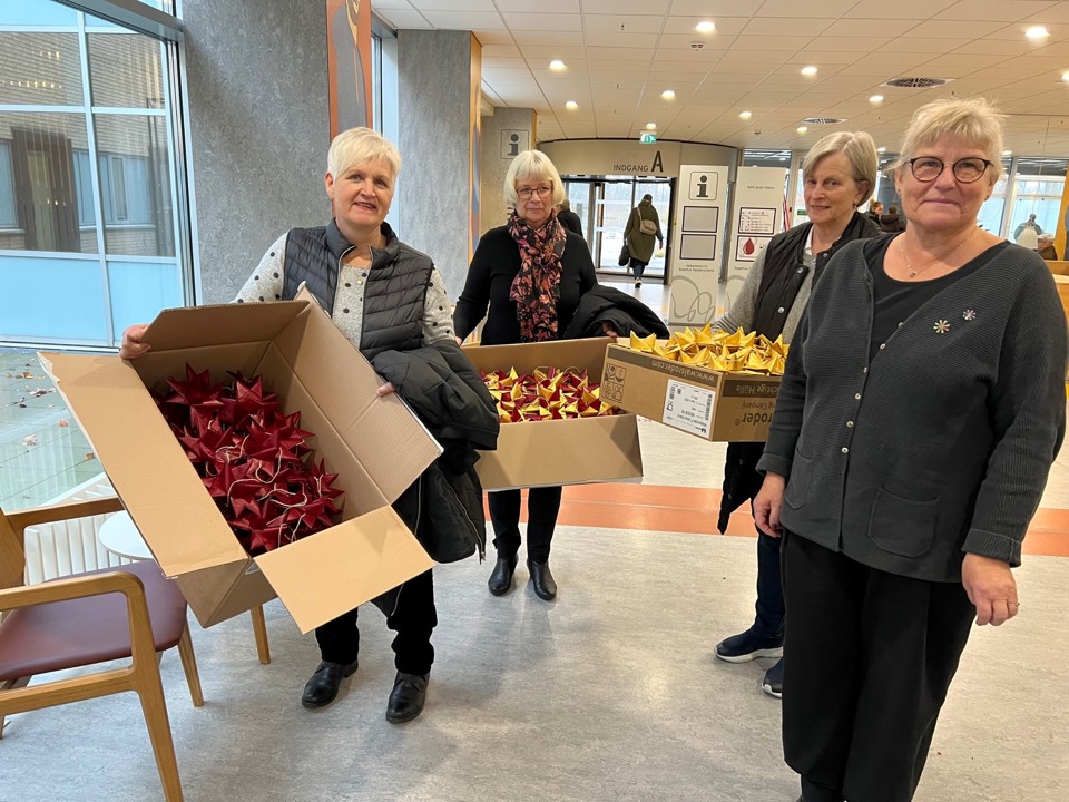 Der er i alt afleveret 60 stjerner i Sønderborg til afdelingerne. 125 til FAM og 225 stjerner til ambulatorietorvet i Sønderborg