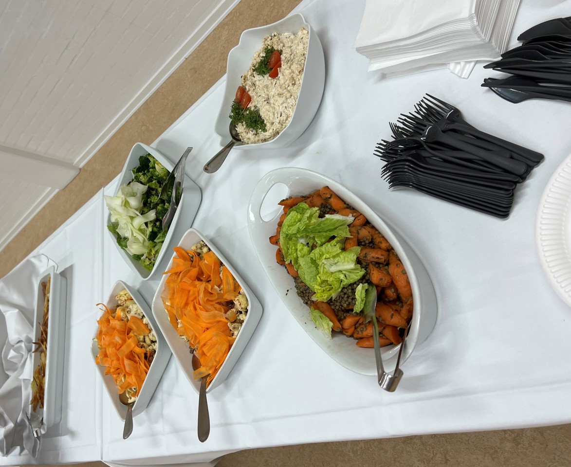 På kurset blev der smagt på forskelligt klimavenligt mad. Her ses udvalget