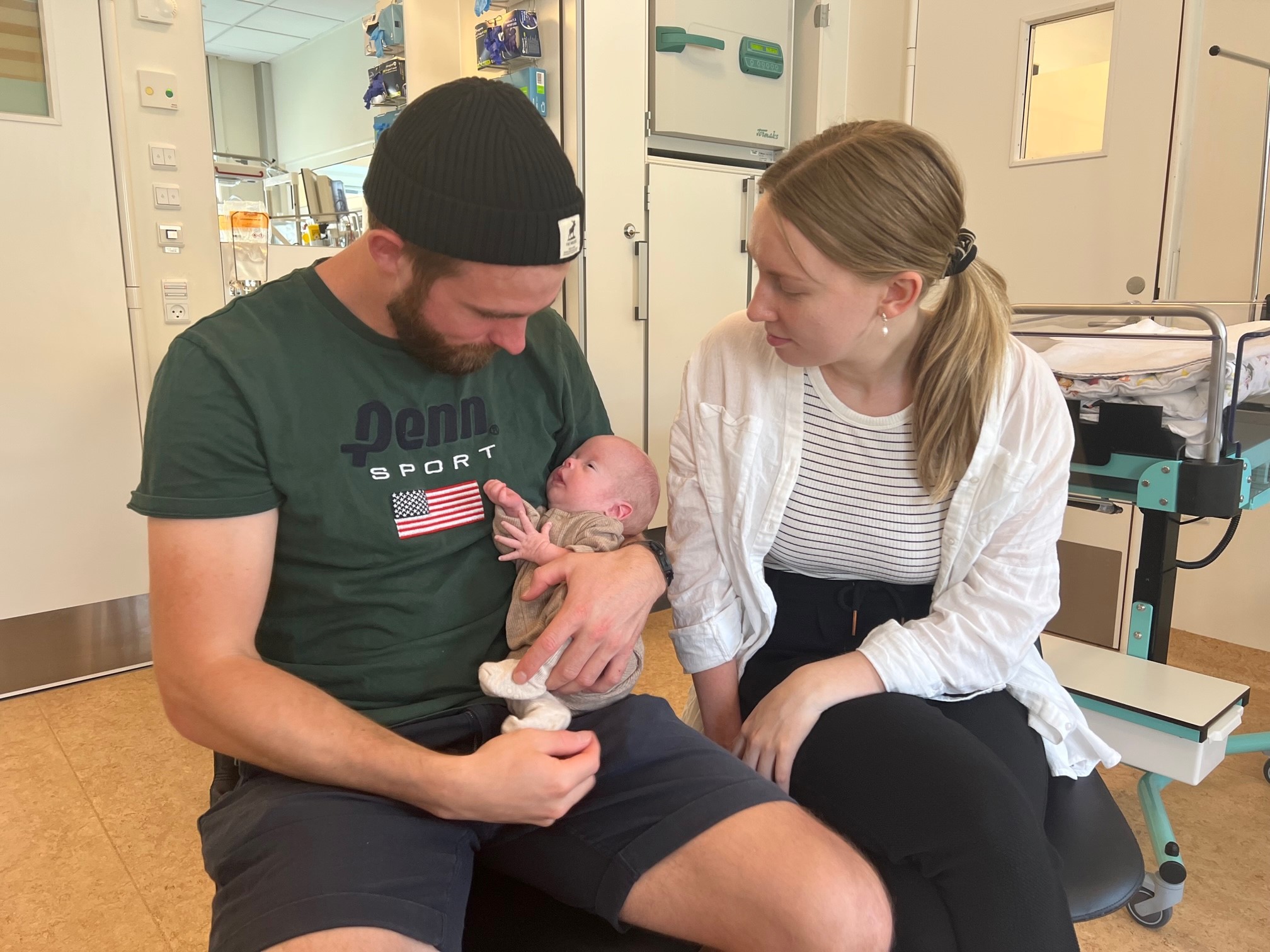 Familien er nu endelig på vej til at få en hverdag hjemme i Løjt Kirkeby 