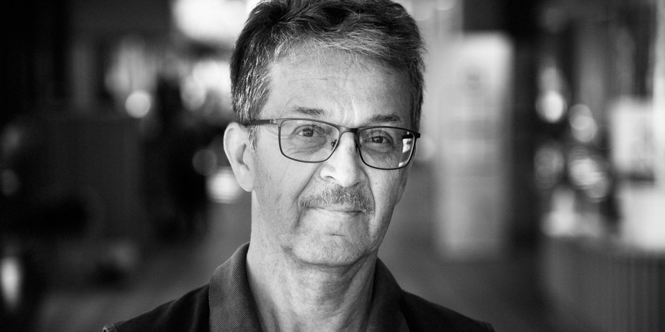 Steen Pedersen er 63 år og fra Ulkebøl. Han er tidligere webmaster og frivillig IT-hjælper på Sygehus Sønderjylland.