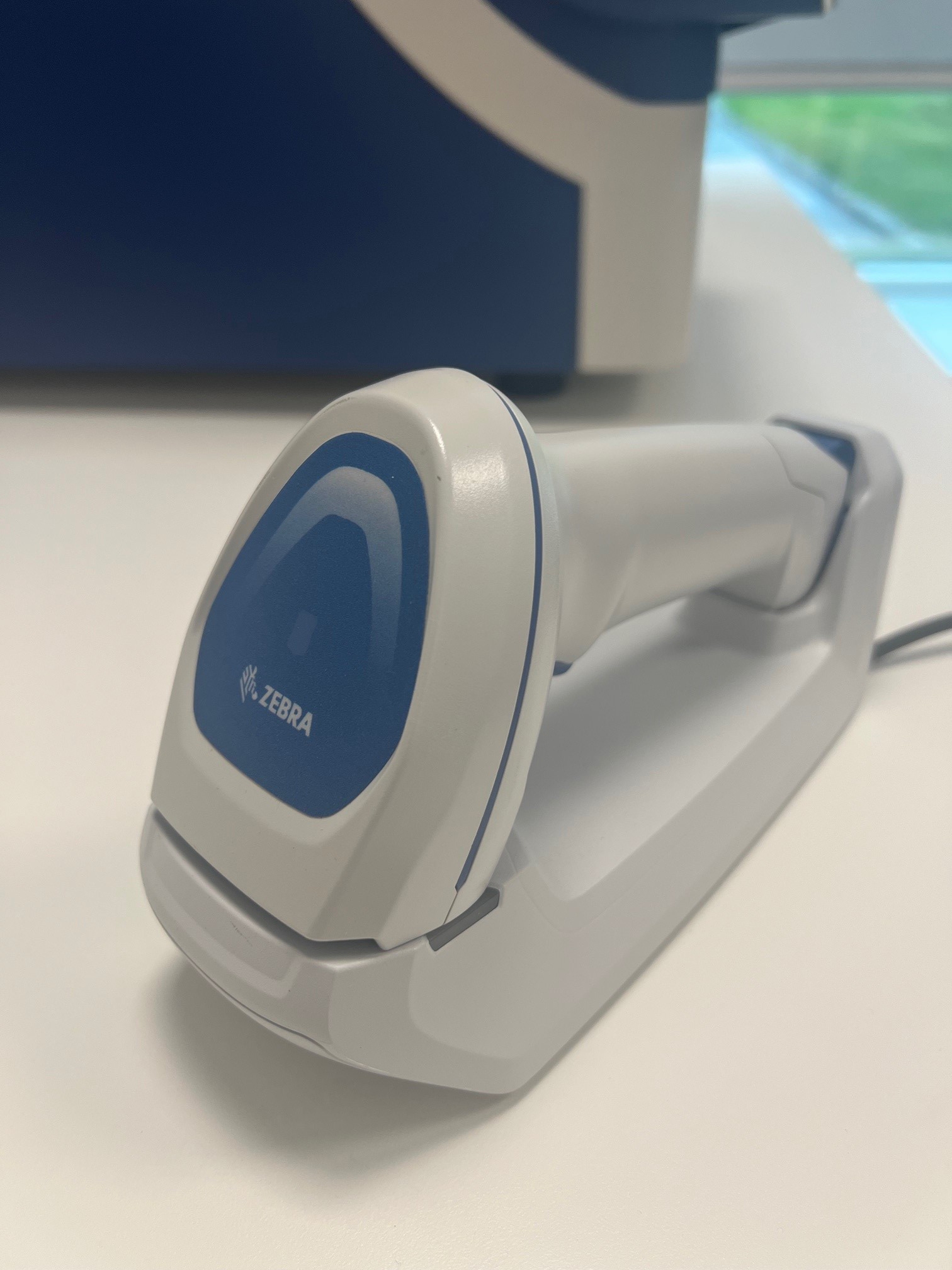 Håndscanner, som bruges til at scanne QR-koden på patientarmbåndet.